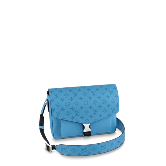 Louis Vuitton Women's Messengerama - Buy Now